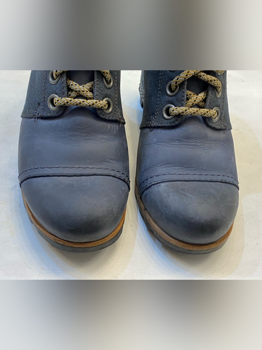 SOREL Women’s 1964 premium wedge boot size 8.5M great condition good bottoms - Picture 4 of 12